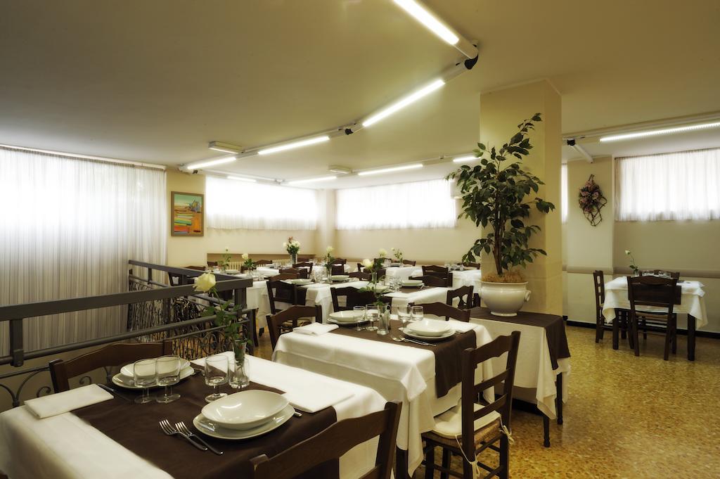 Hotel Del Golfo Laigueglia Exterior foto